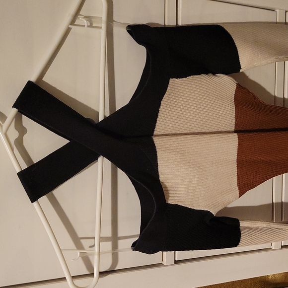 Sweater - Picture 3 of 5